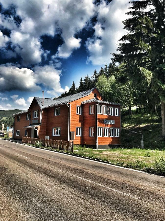 Horalka Apartman Pec Пец под Снежко Екстериор снимка